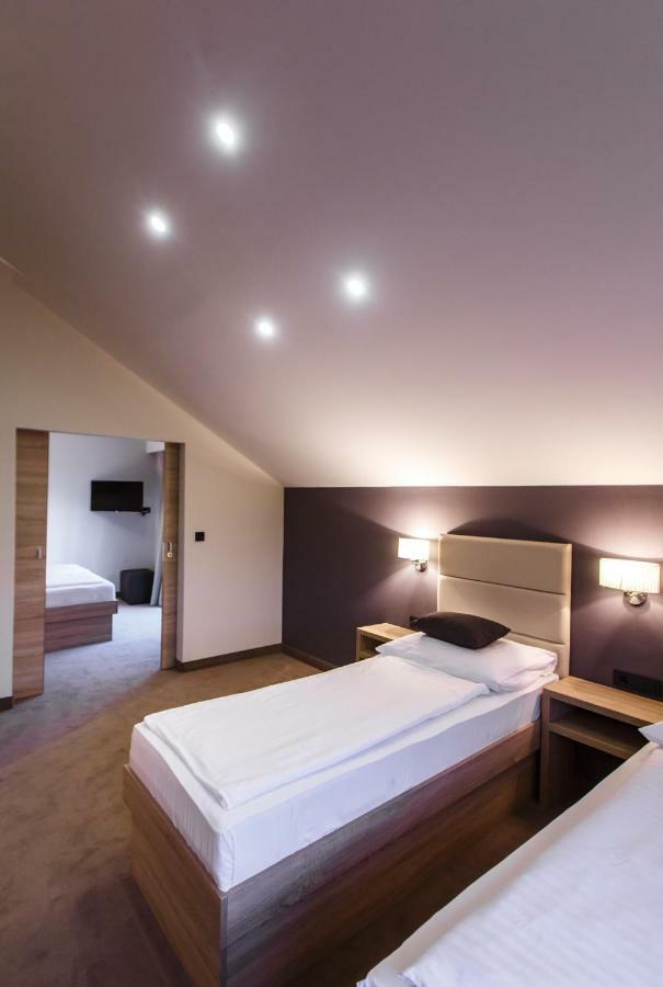 Luxury Suites Bellevue Lopar Buitenkant foto